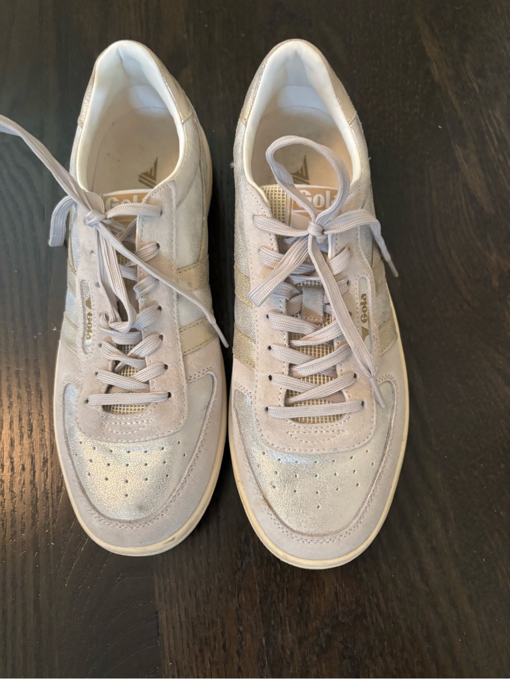 Gola Women’s Silver & White Retro Trainer Sneakers